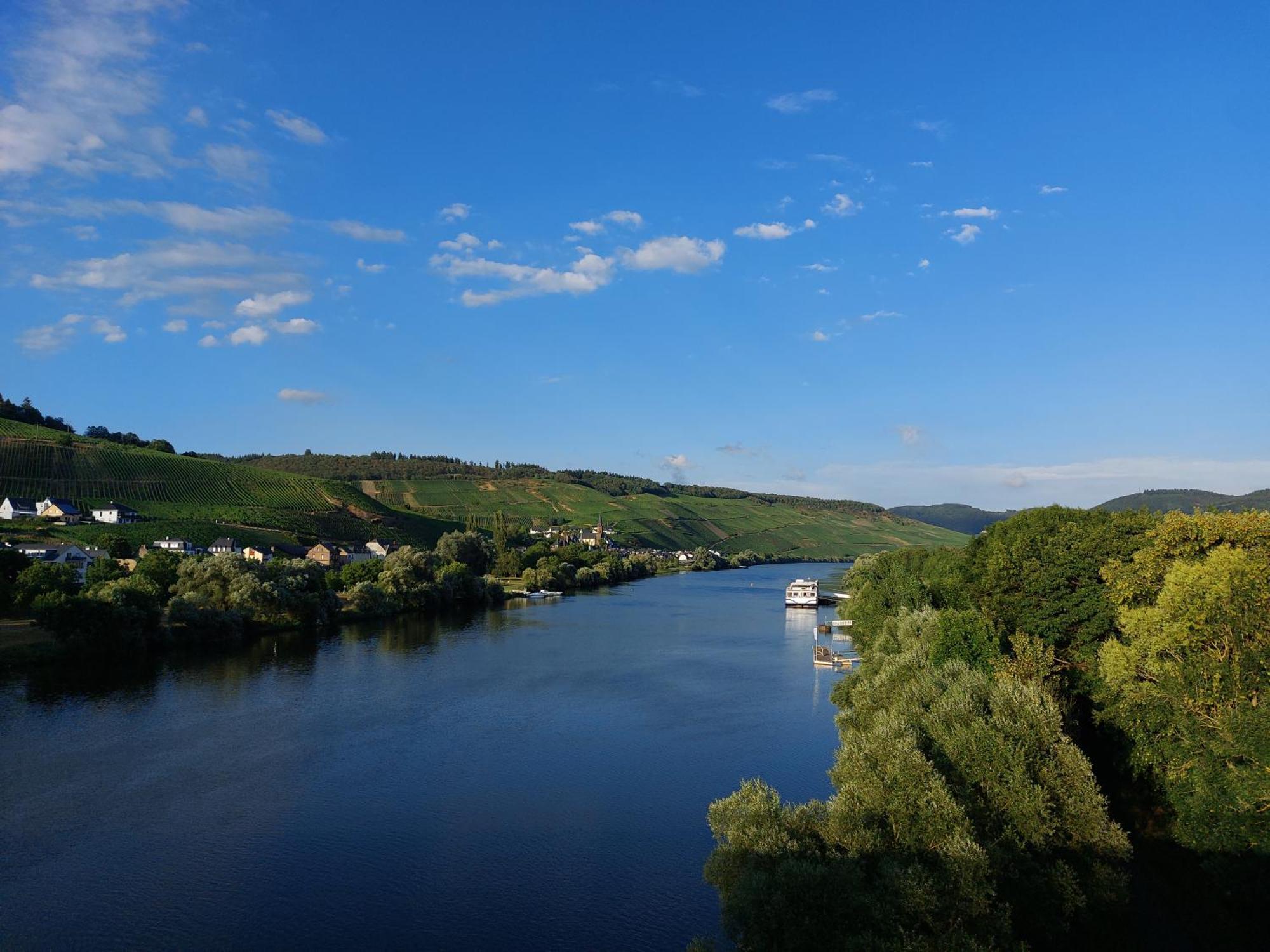 Ferienwohnungen Zum Niederberg ليزا المظهر الخارجي الصورة